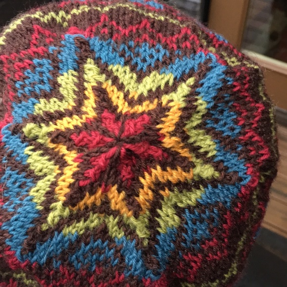 Hand Knit Nordic Hat/Toque/Beanie - Picture 2 of 6